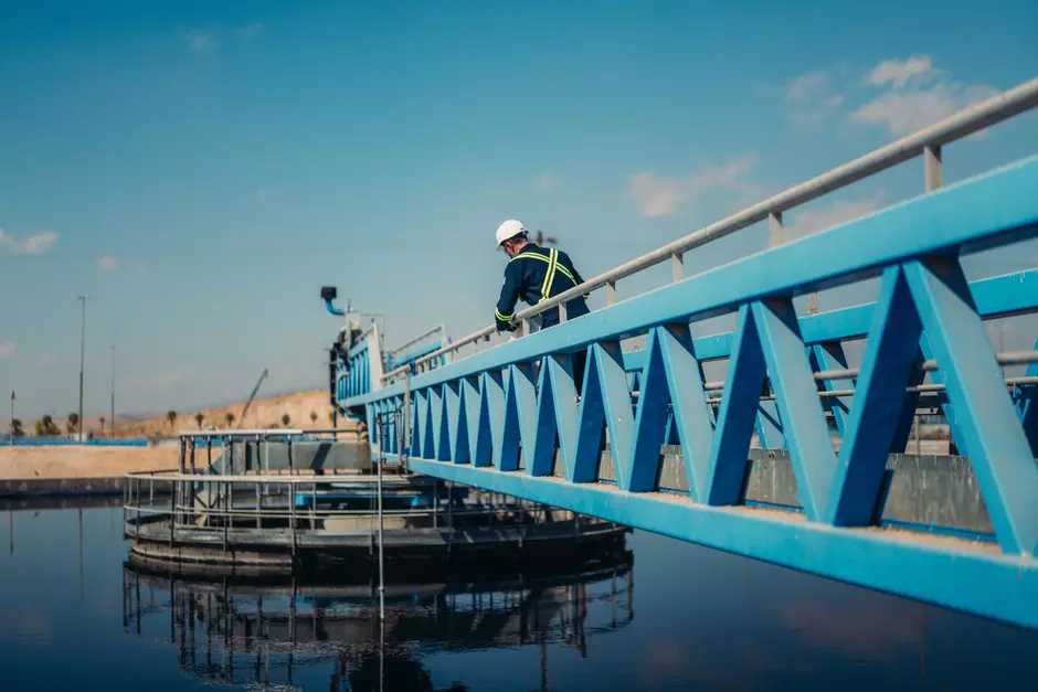 Planta de tratamento e reúso de água
