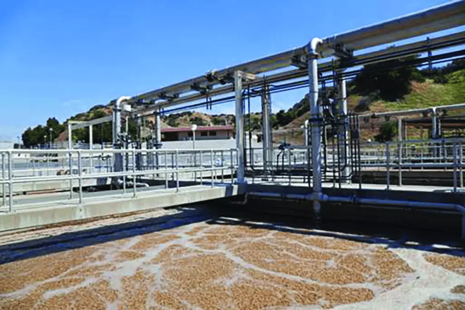 Planta em tratamento e reúso de água da Veolia